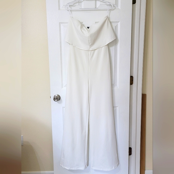 Power of Love Sleeveless Tiered Bodice Jumpsuit - Stretch Crepe Bridal Romper - Picture 4 of 5